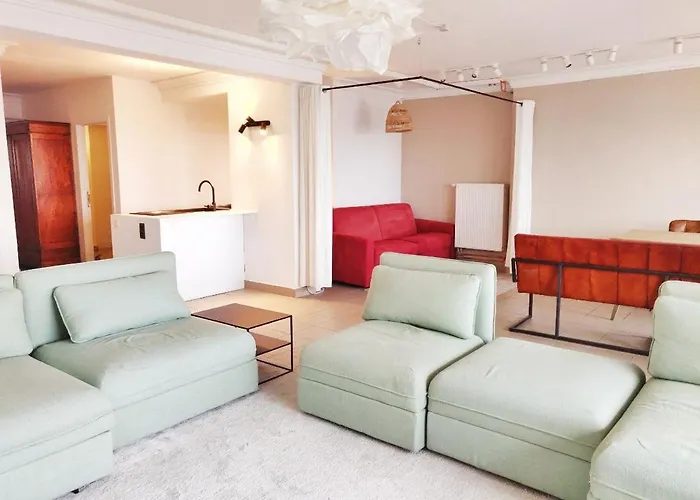 Seaview Eclectic Apartment Ostende